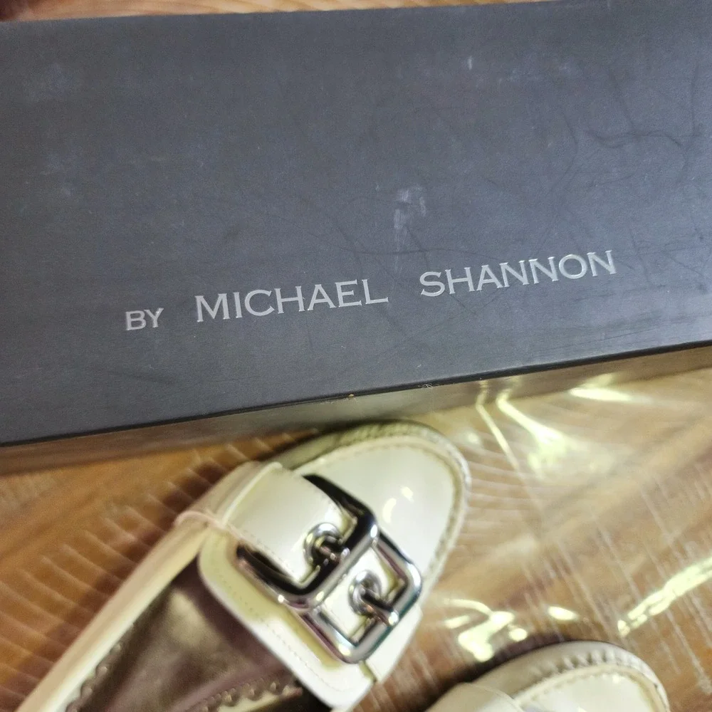 Michael‎ Shannon Plato Cream Patent Leather Double Buckle Loafers Flats Mens 9M